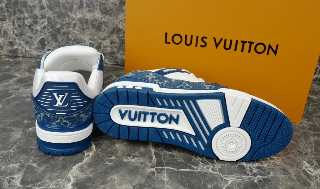 Louis Vuitton Shoe 